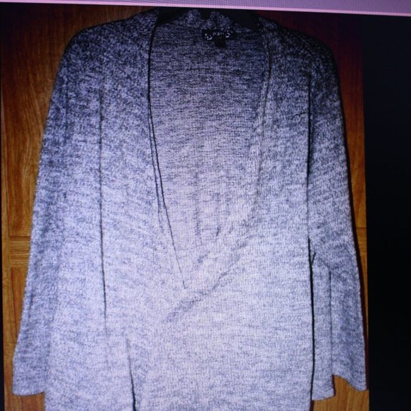 Nall Gray Cardigan Size 1X - Picture 1 of 6